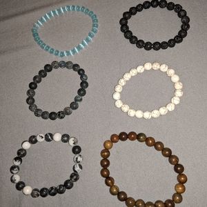 Set of 6 bracelets